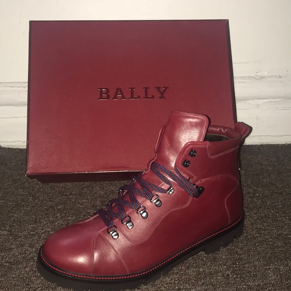 Bally in fur Boots